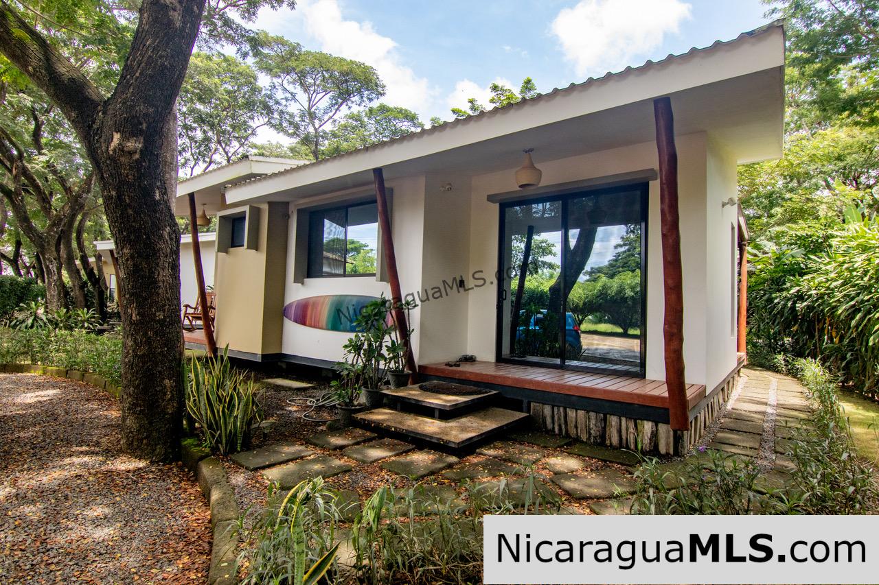 SOLD - Beach House Walking Distance to Ocean at Hacienda Iguana - Image 2
