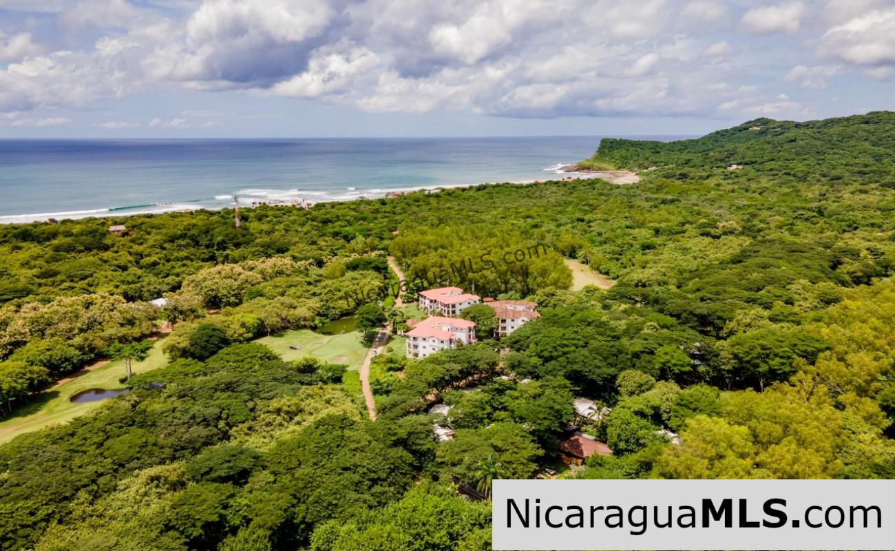 SOLD - Beach House Walking Distance to Ocean at Hacienda Iguana - Image 8
