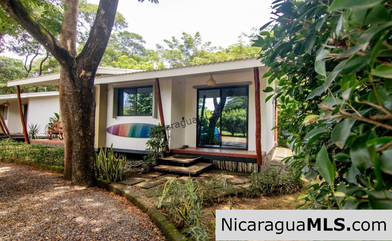 SOLD - Beach House Walking Distance to Ocean at Hacienda Iguana - Image 6