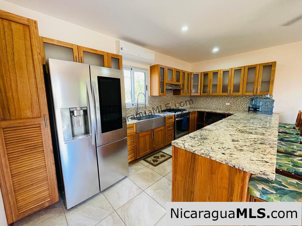 6.2 Las Escadas First Floor 2 Bedroom Condo in a Convenient Location - Image 11