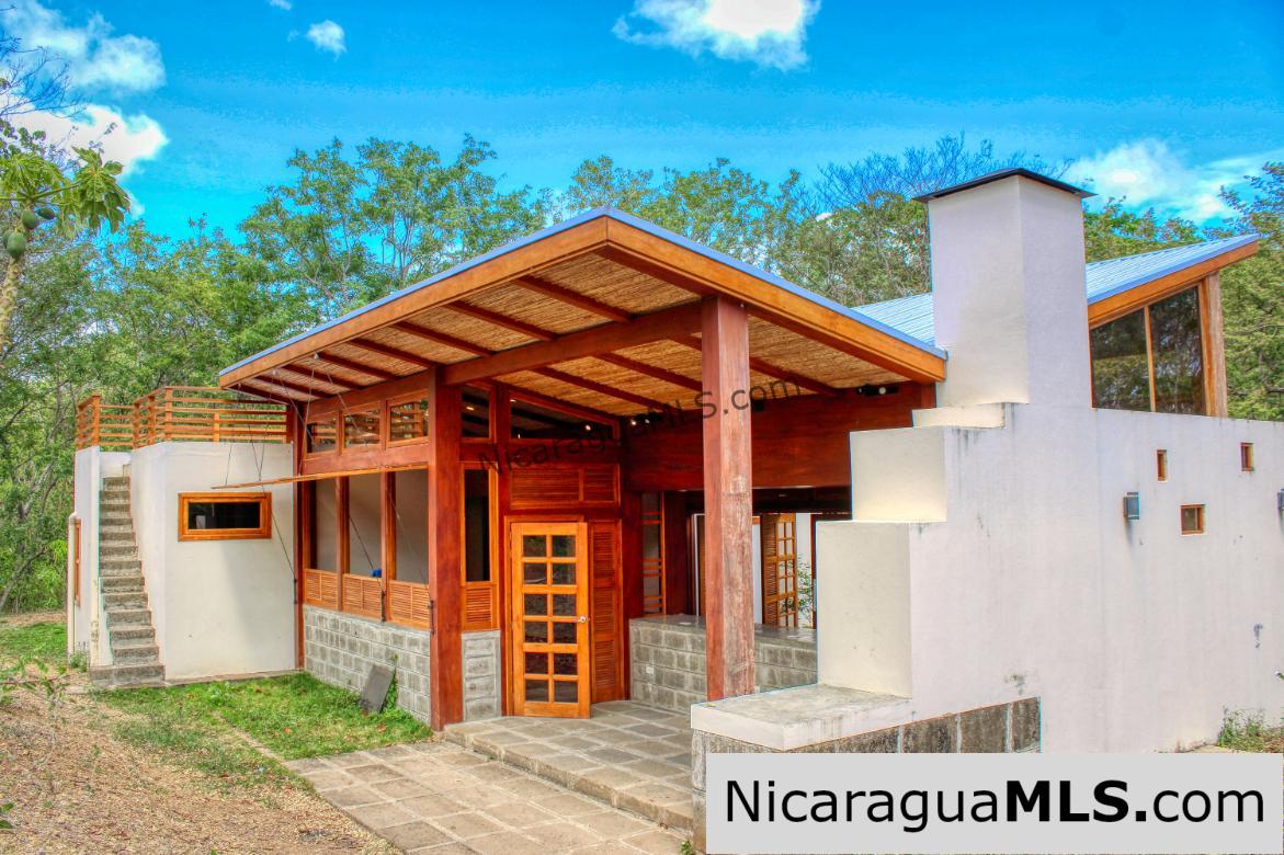 New Modern Home 4.75 acre Eco Estate @ Las Fincas in Escamequita - Image 4
