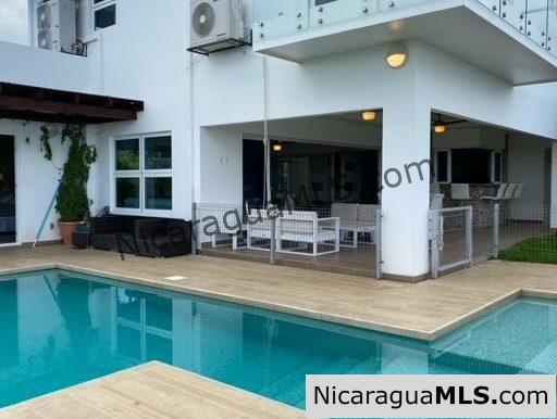 Luxurious House With Ocean View in San Juan Del Sur - Image 13