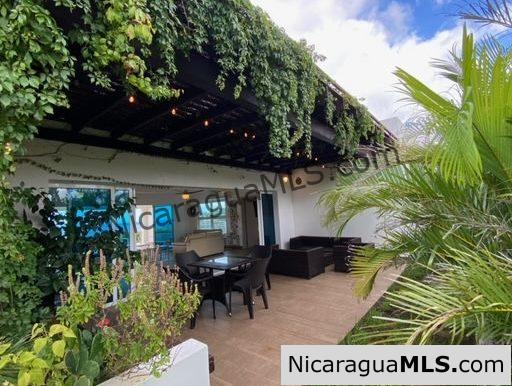Luxurious House With Ocean View in San Juan Del Sur - Image 12