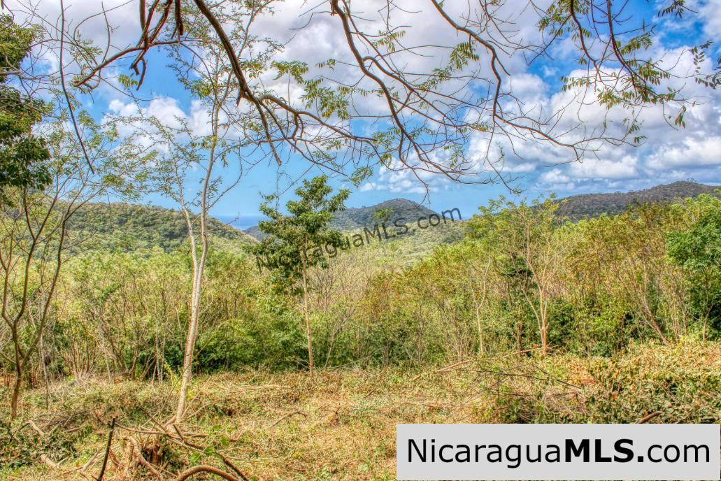 Ocean View with Rolling Acres offers Privacy in Arriba Verde - Image 6