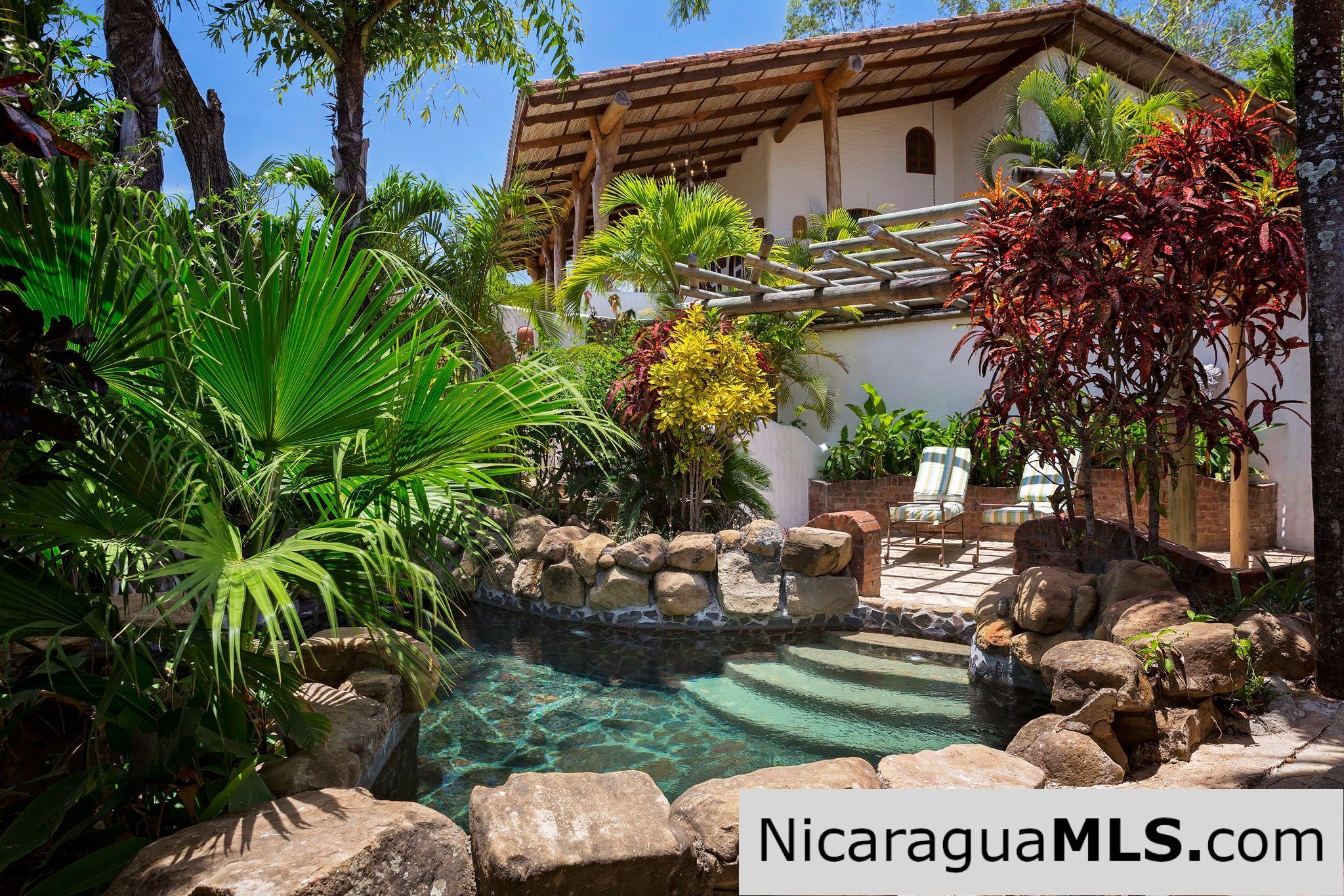 Villa Loma An Oceanview Estate in San Juan Del Sur - Image 5