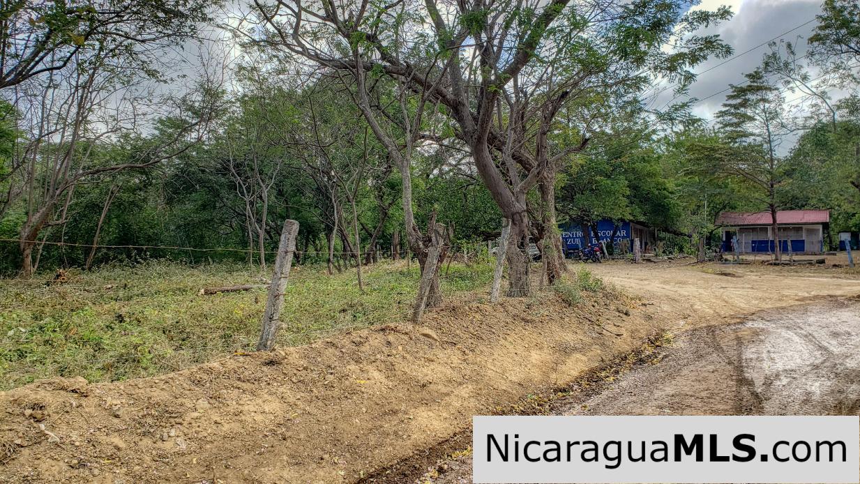 Premium Acre Road to Beaches No Restrictions San Juan del Sur - Image 9