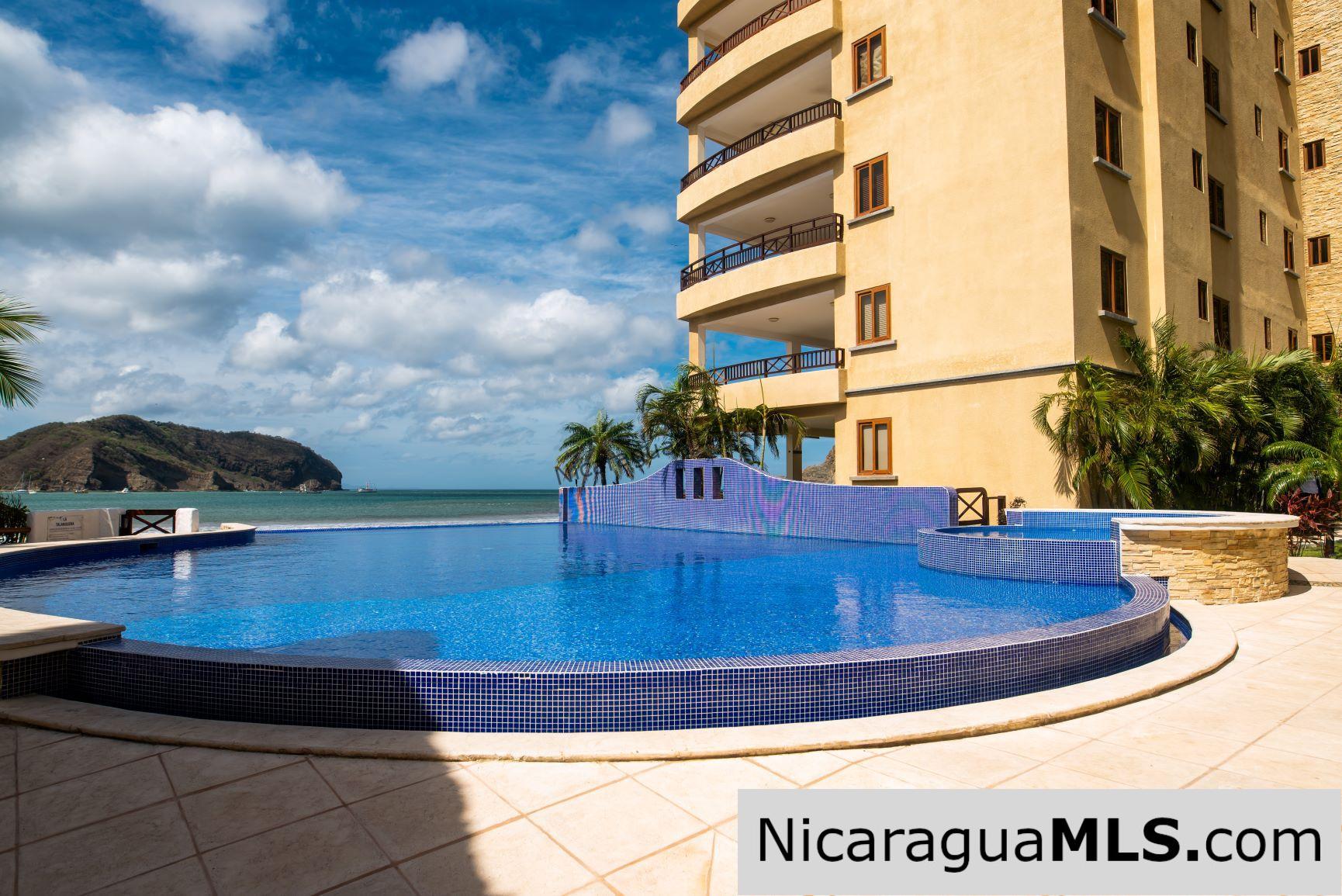 Amazing Oceanfront 6th Floor Condo for Rent