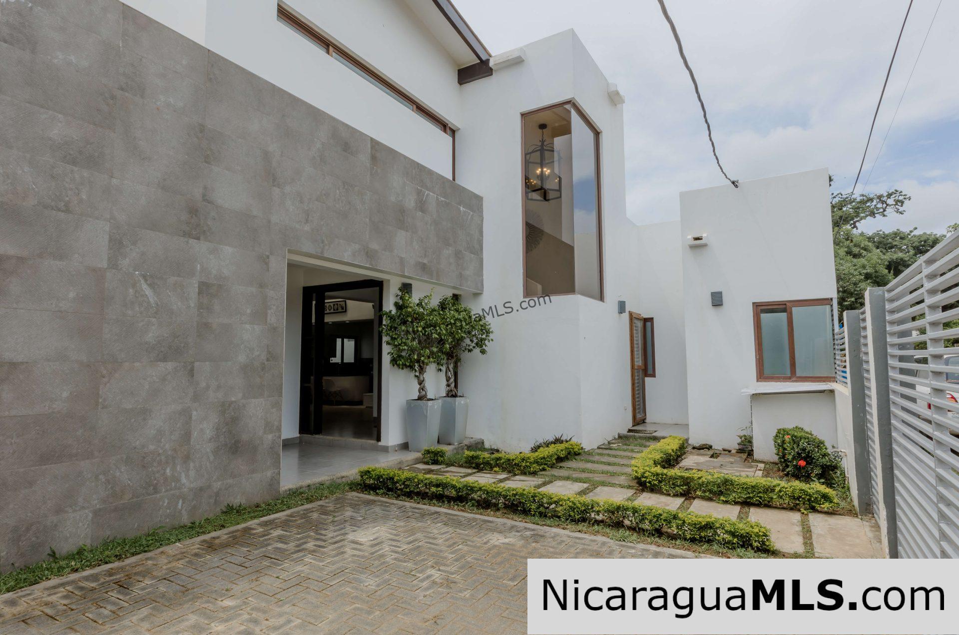 Casa Brisa de Mar in La Talanguera steps from the San Juan del Sur sand - Image 4