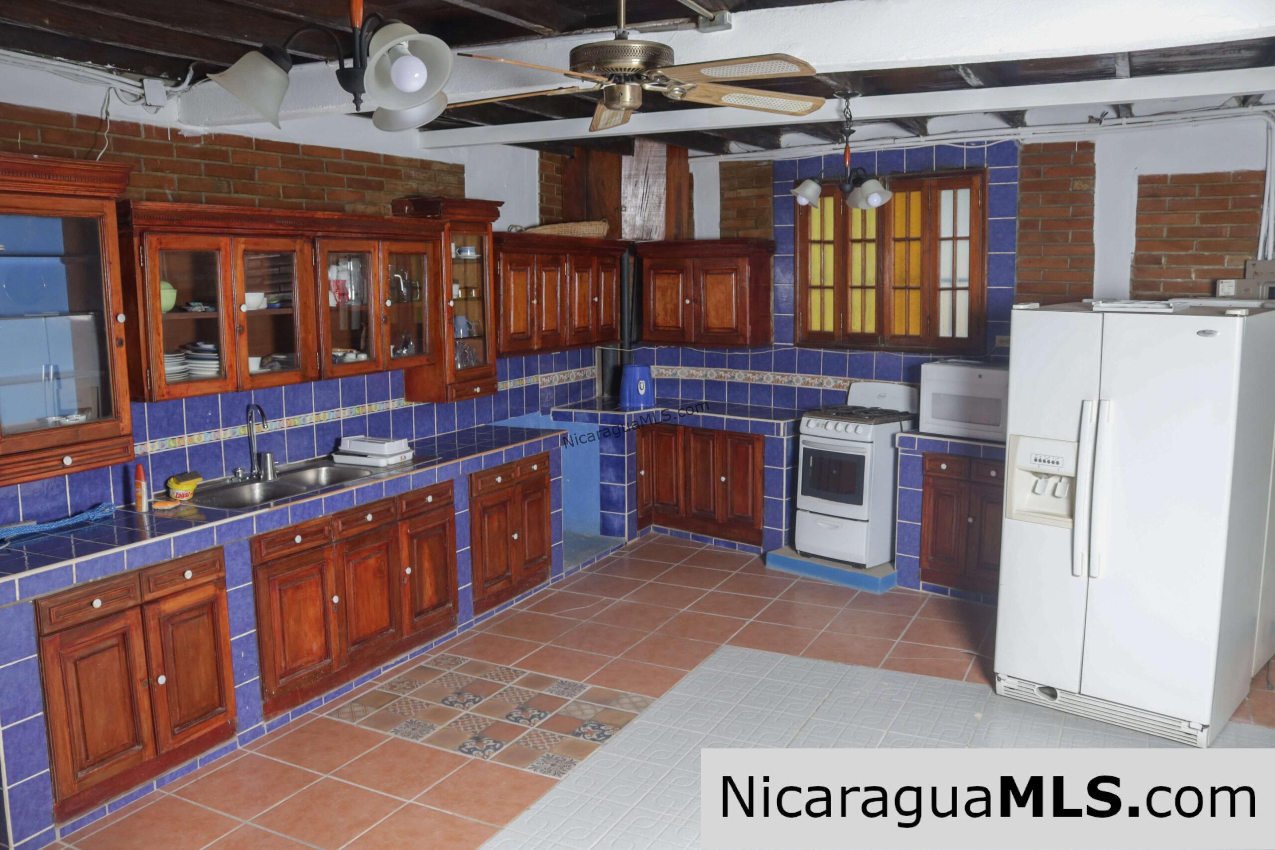 Casa Zeus in the â¤ï¸ of town - Image 8