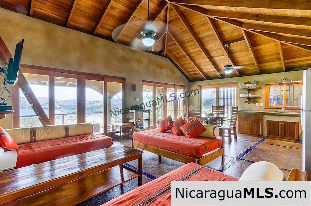 Casa Colina 3 Bedroom House for Rent Overlooking San Juan del Sur - Image 3