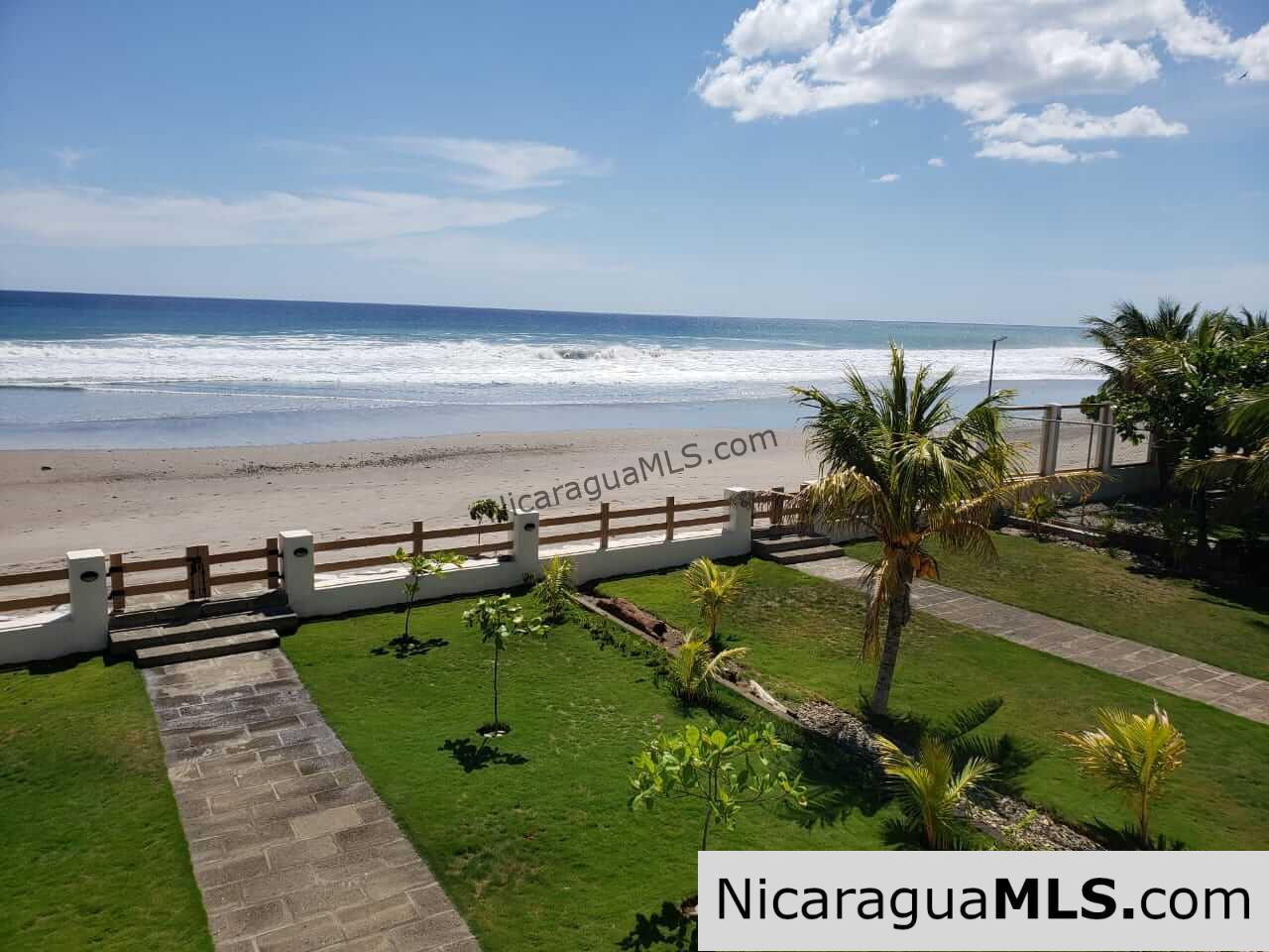 SOLD - Beachfront House “Las Margaritas” in Guasacate Beach,Tola - Image 6