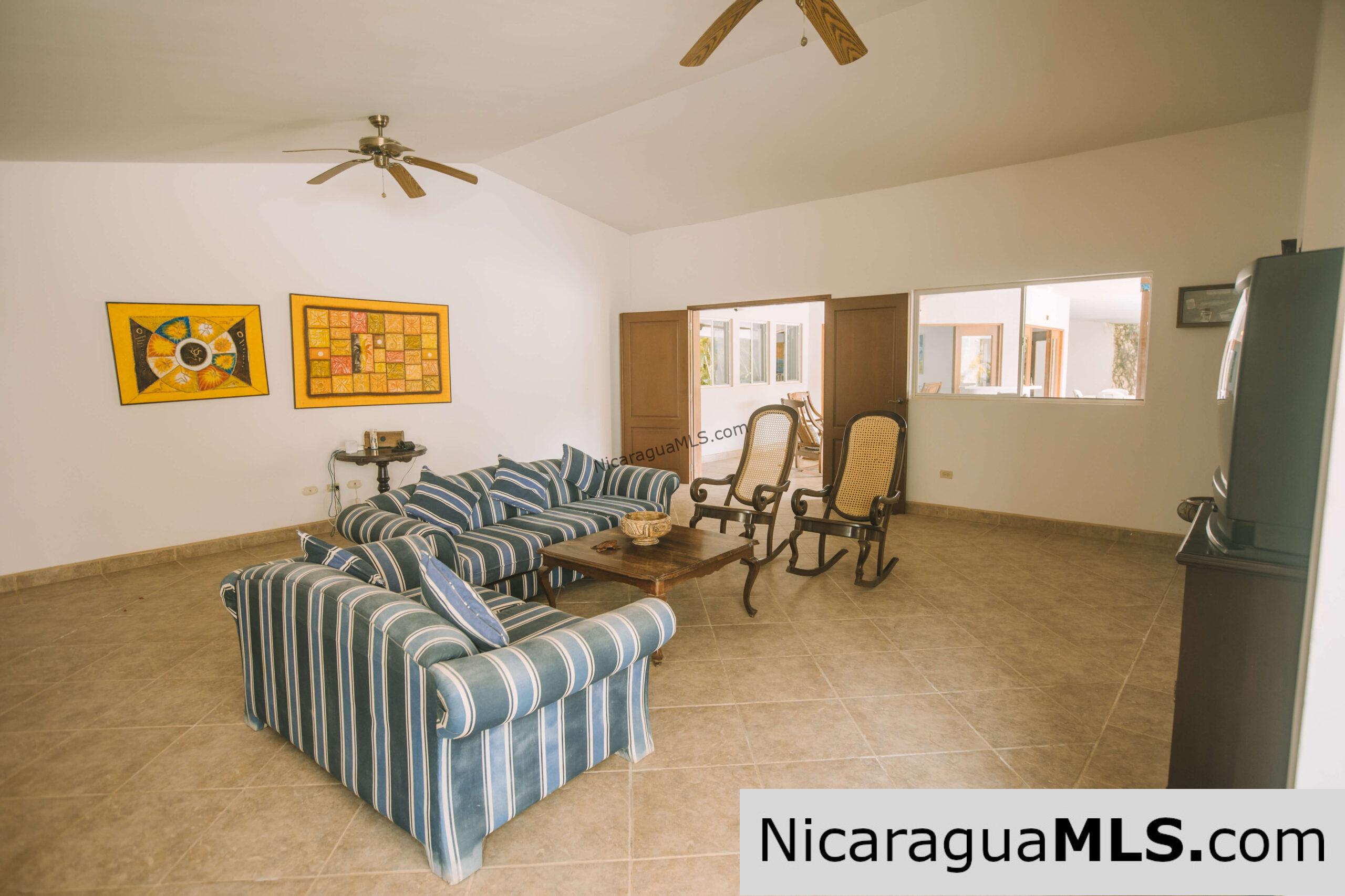Two-Story House in La Talanguera - Image 20