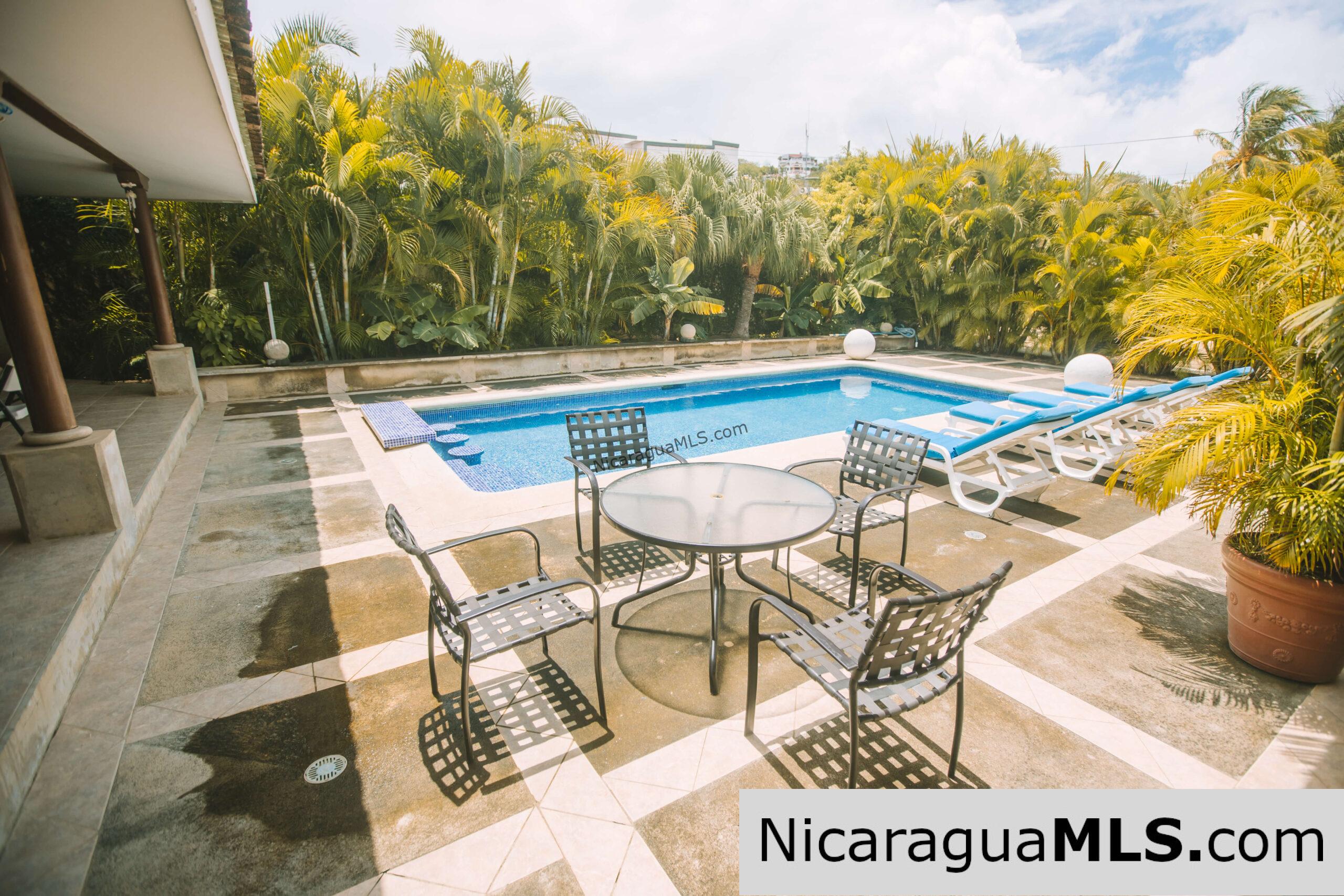 Two-Story House in La Talanguera - Image 7