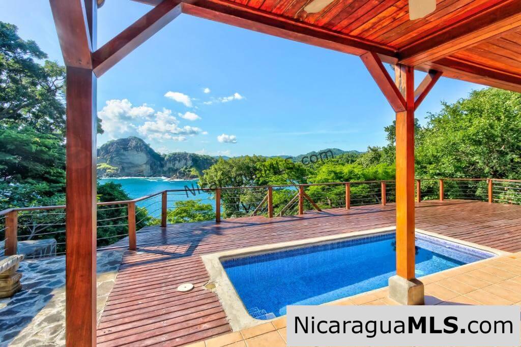 Vista Bahia, four bedroom house in Redonda Bay - Image 19