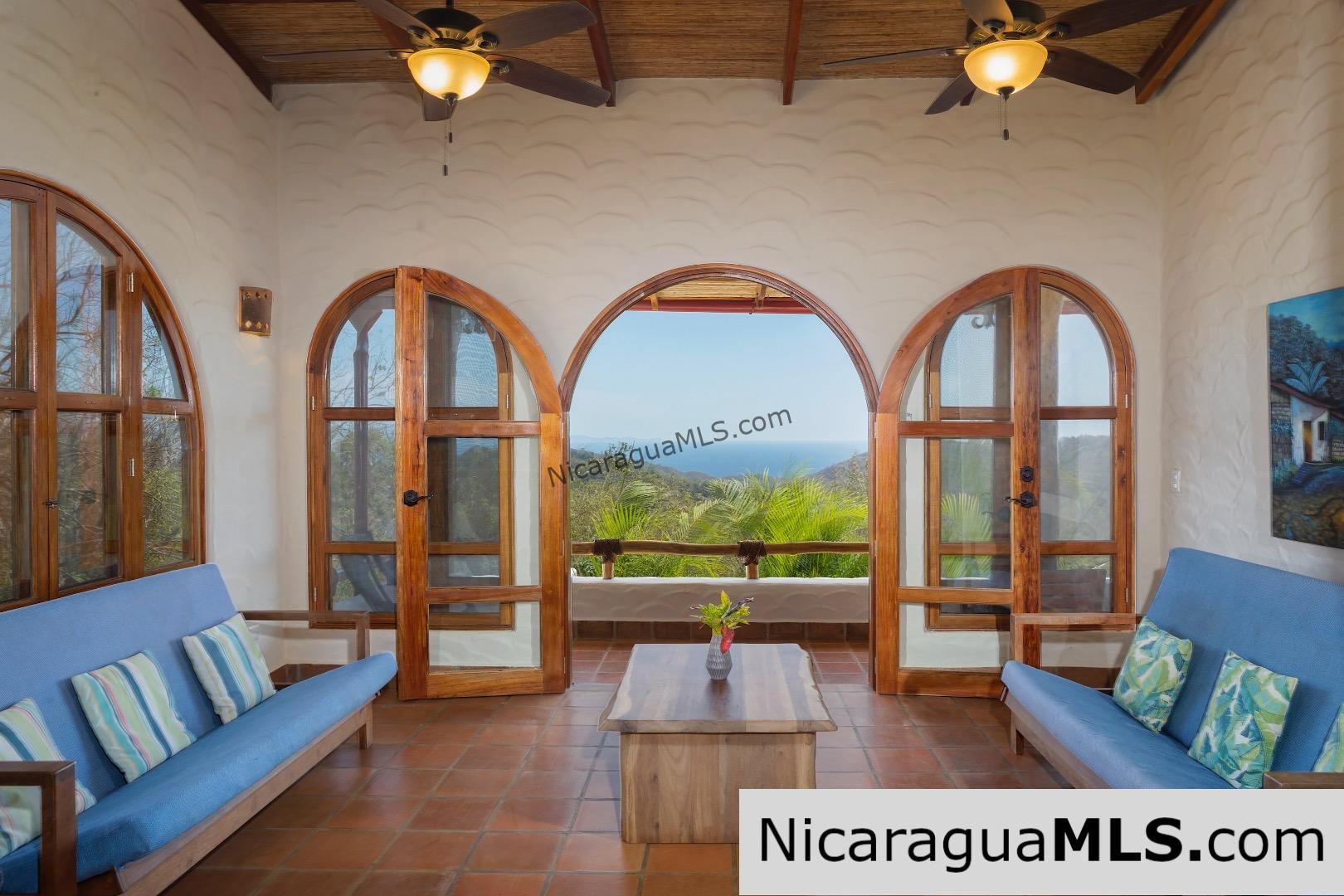 Luxury living at Villa Guayacan - Image 17