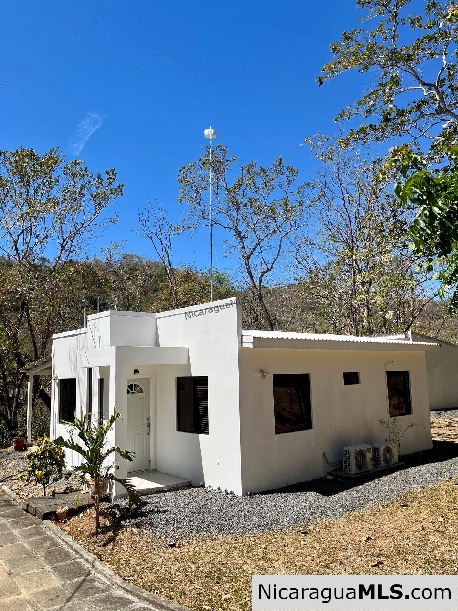Two singles houses in one property at Camino del Sol - Image 13