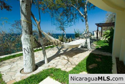 Beachfront Home at Guacalito Beach - Image 4