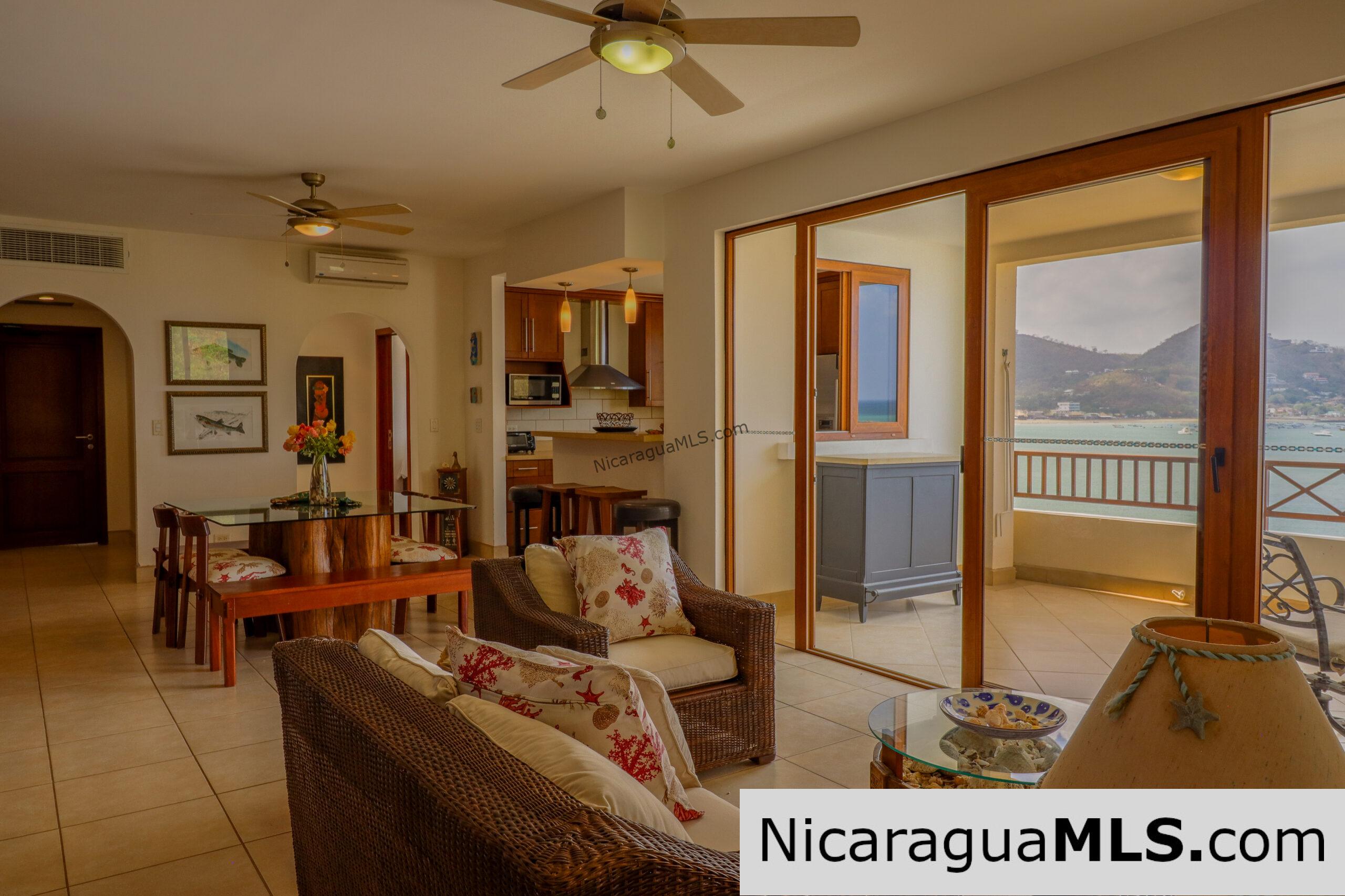 Condo 601C, Beachfront in Town - Image 5