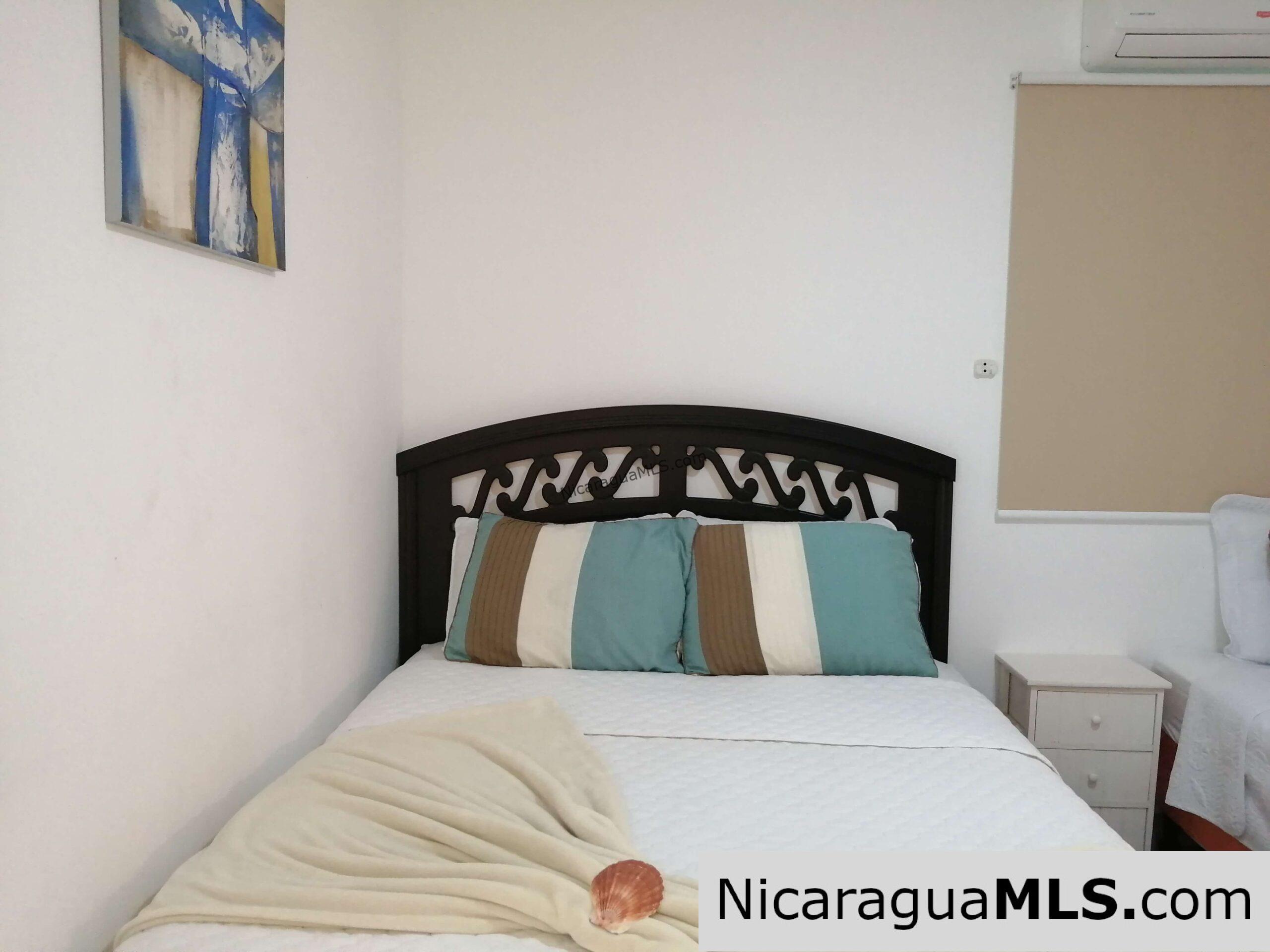 Modern Apartment near the center of town! - Image 7