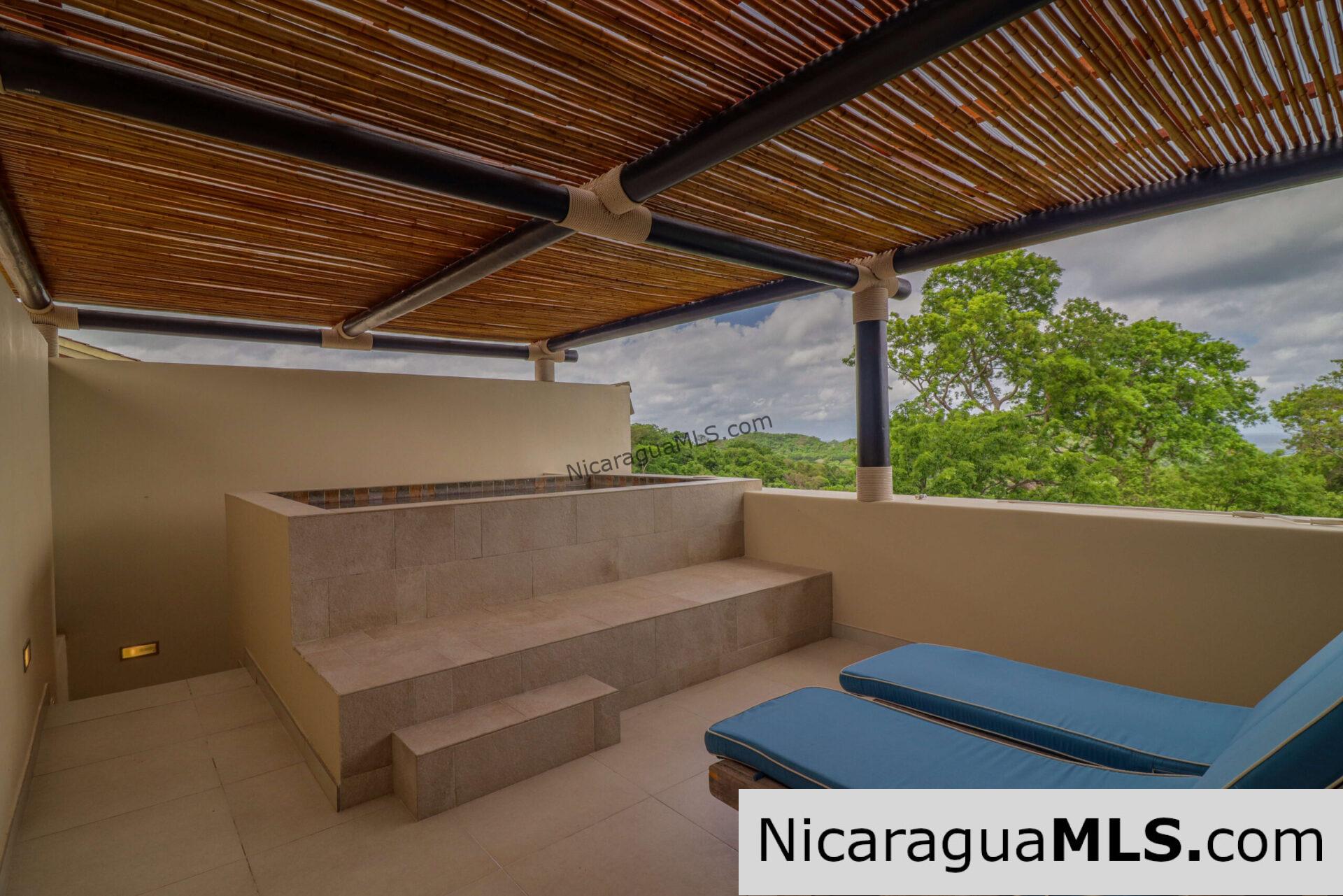 Penthouse Condo F6 in Guacalito de la Isla - Image 18