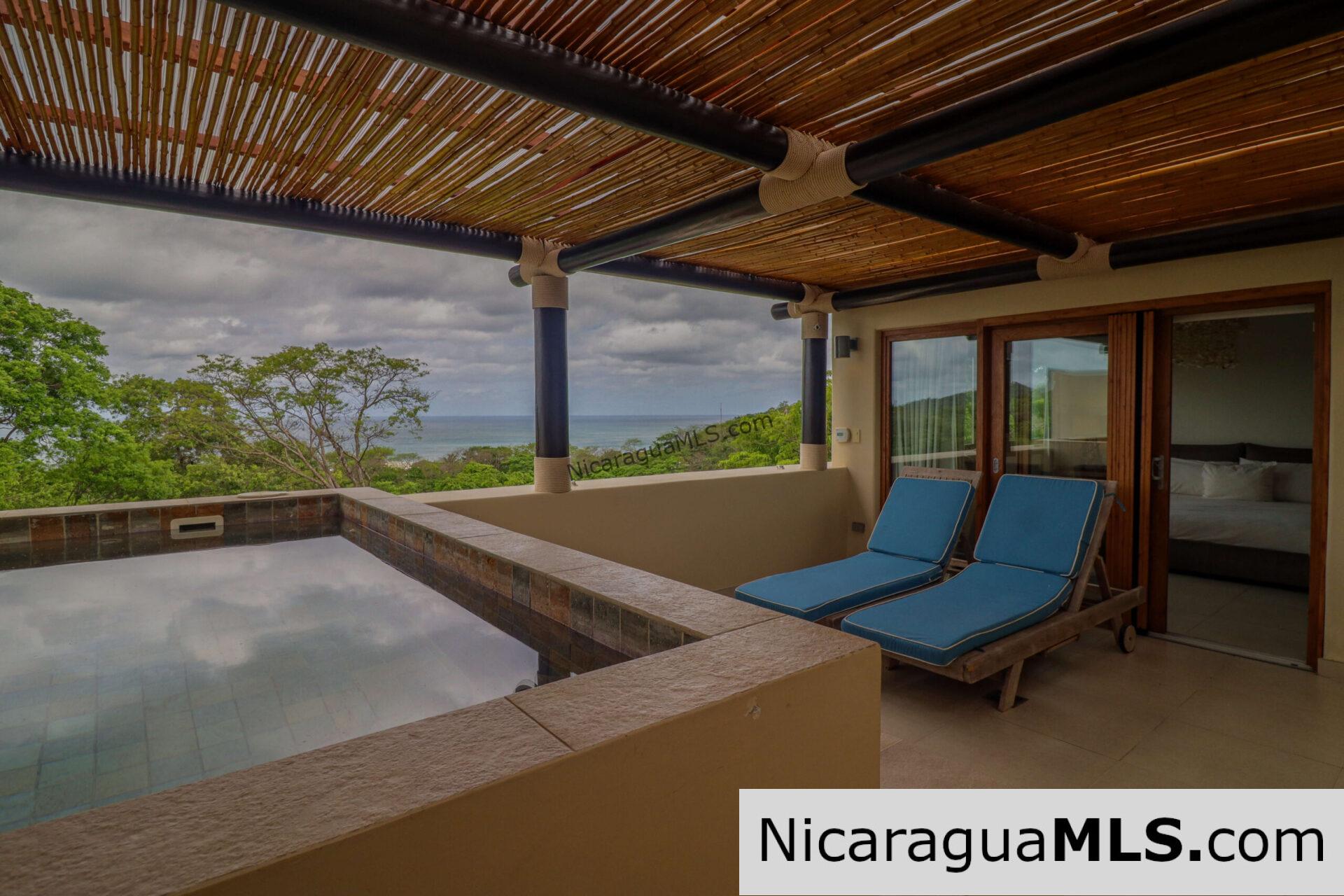Penthouse Condo F6 in Guacalito de la Isla - Image 13
