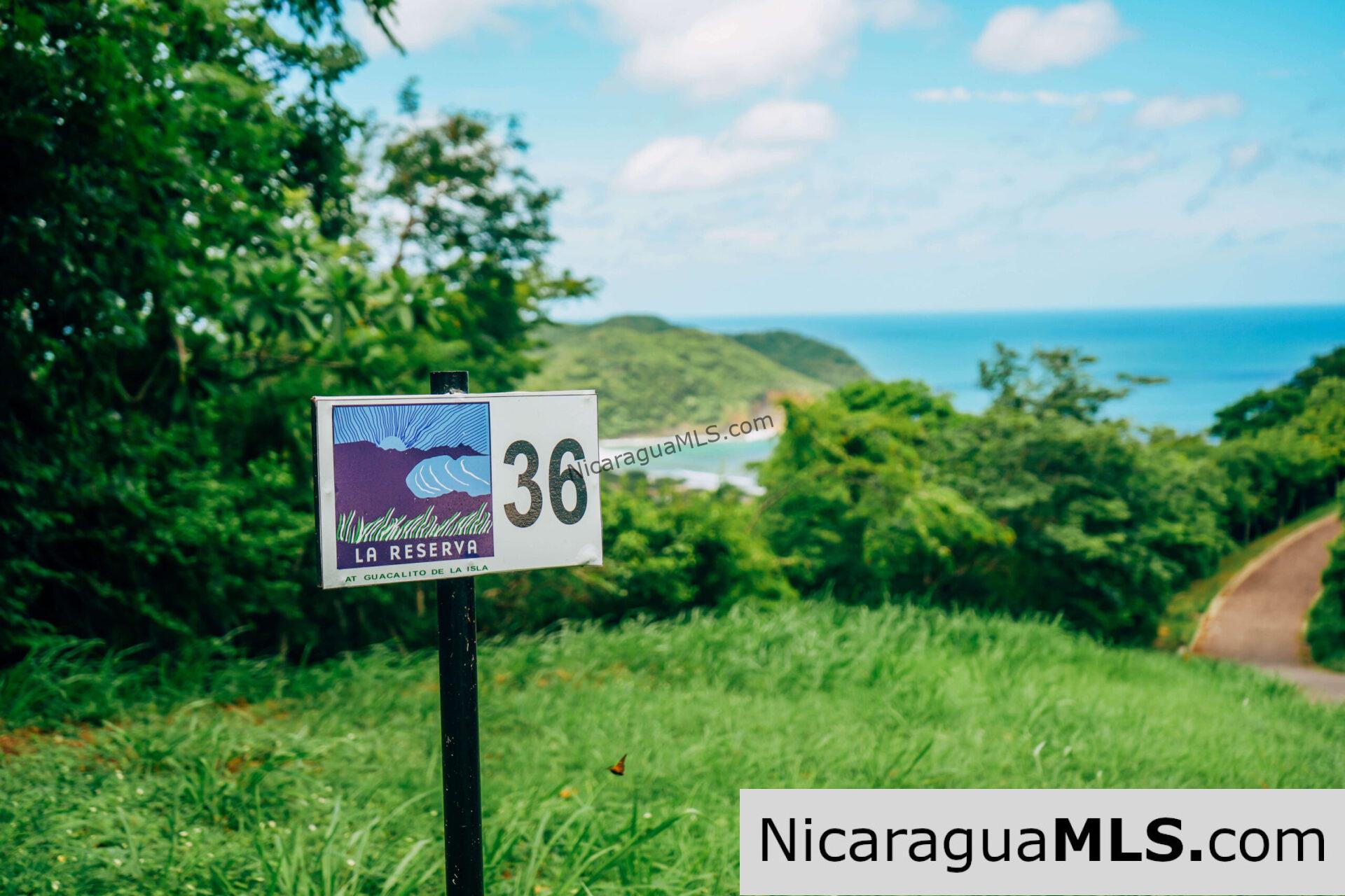 Lots available in Guacalito de la Isla, In Reserve I. Tola-Nicaragua - Image 5