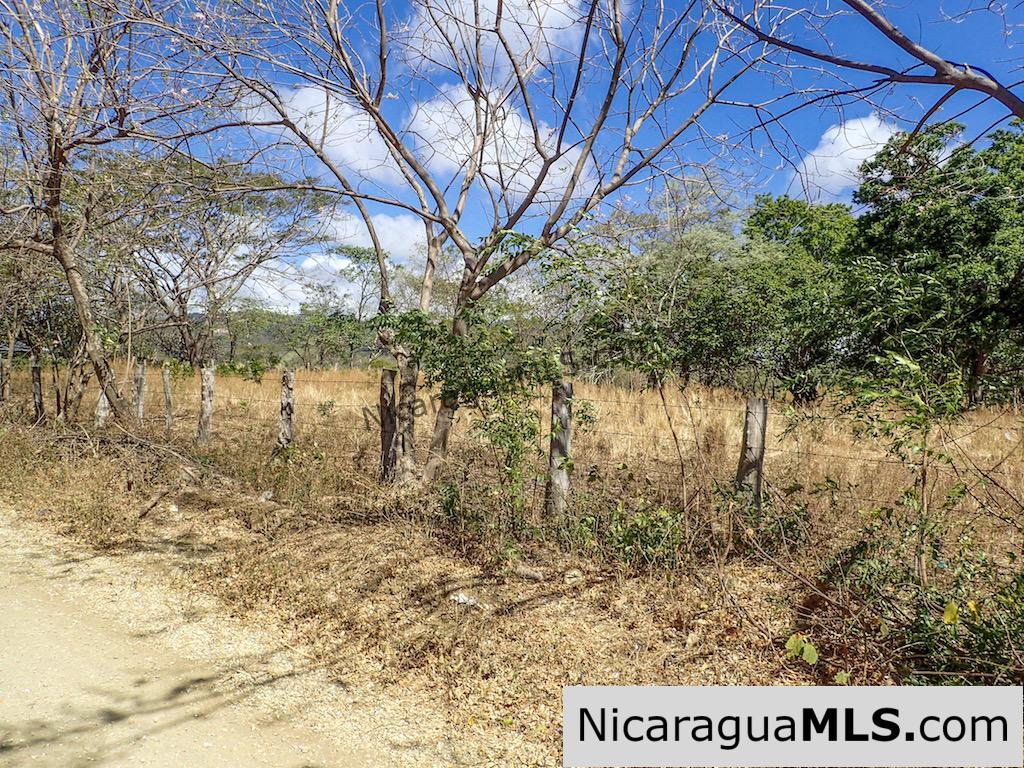 1 Manzana Lot for Sale in front of Surf Ranch - Image 5