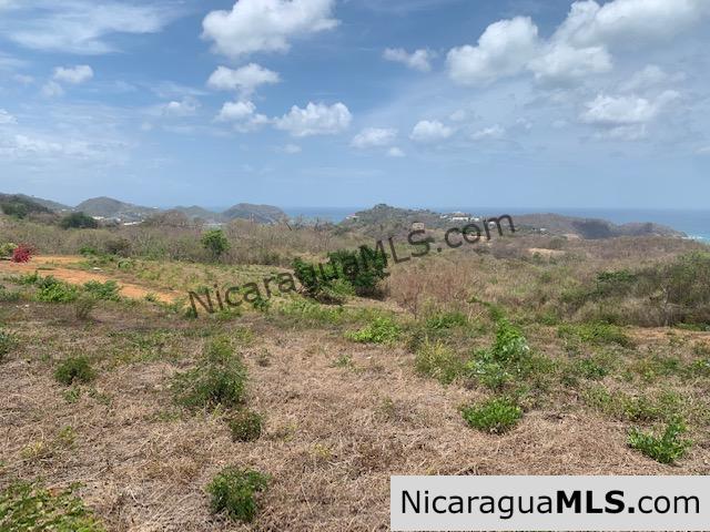 Amazing Ocean Views and Direct Access to Tree Casa Resort - Image 18
