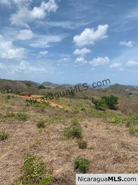 Amazing Ocean Views and Direct Access to Tree Casa Resort - Image 20