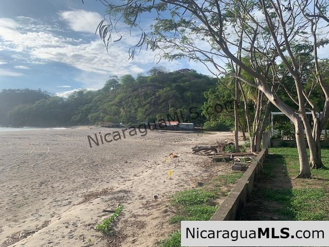 Rustic Marsella Beachfront Opportunity - Image 19