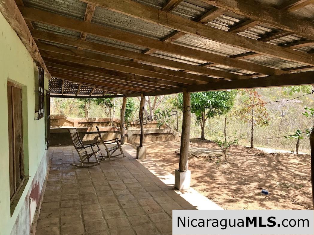 Ocean view fixer upper on almost 5 Acres - Image 9