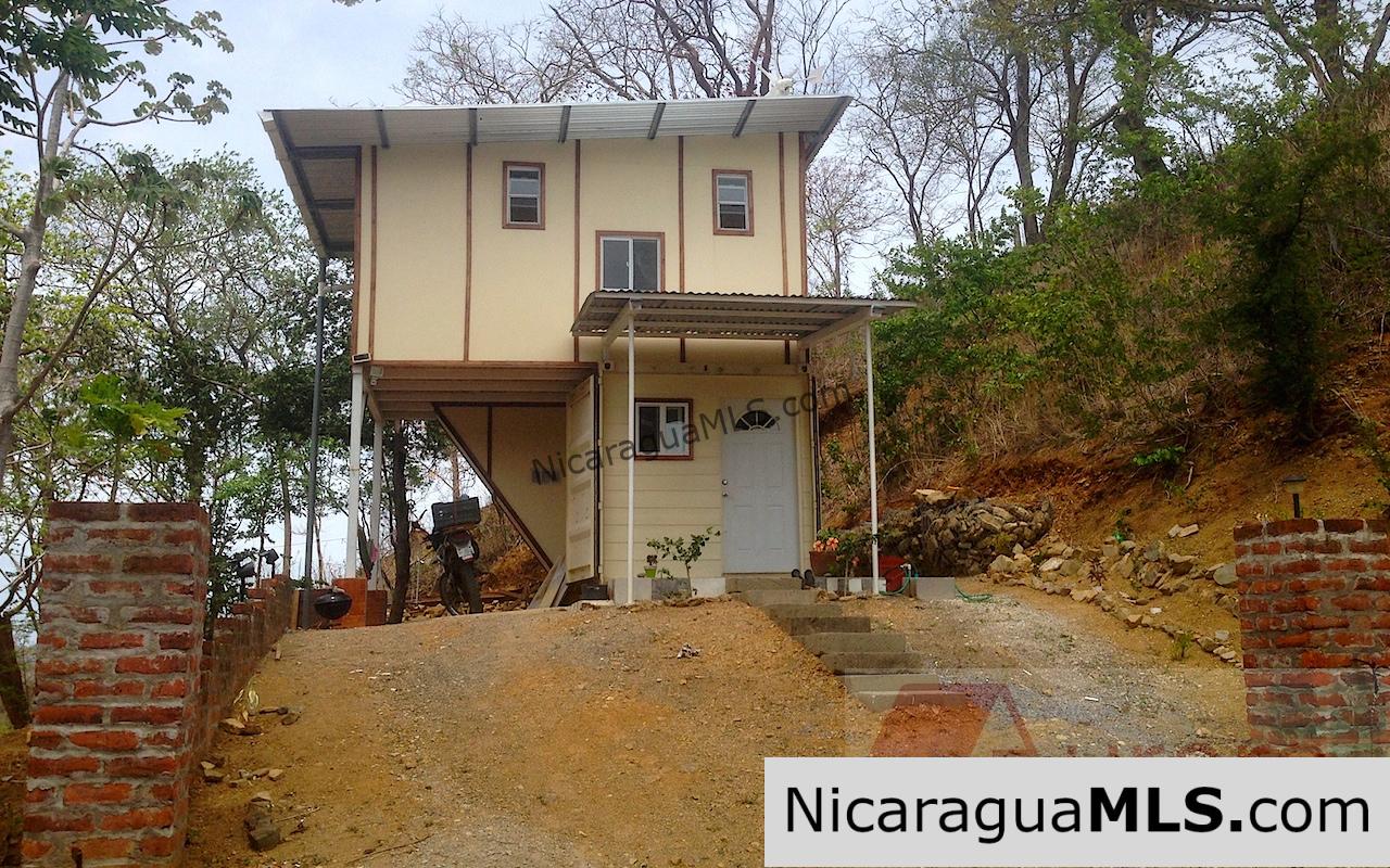 Container Home at Camino Del Sol - Image 11