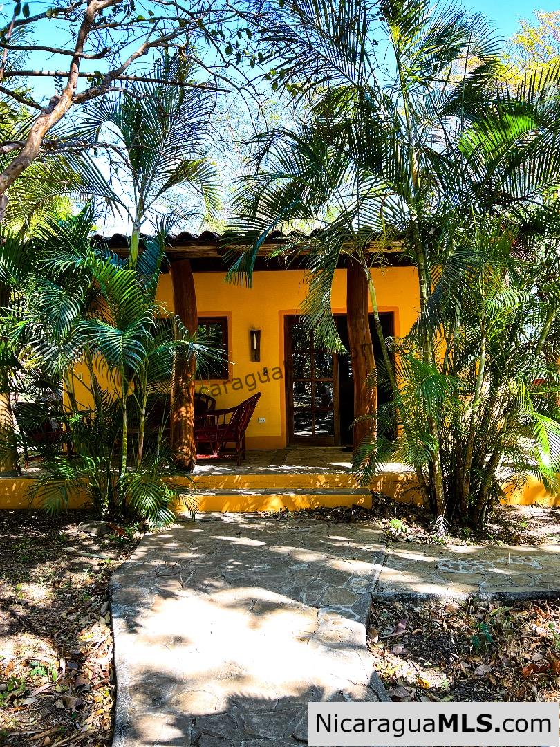SOLD - Beautiful Turn Key Casita close to Playa Maderas - Image 2
