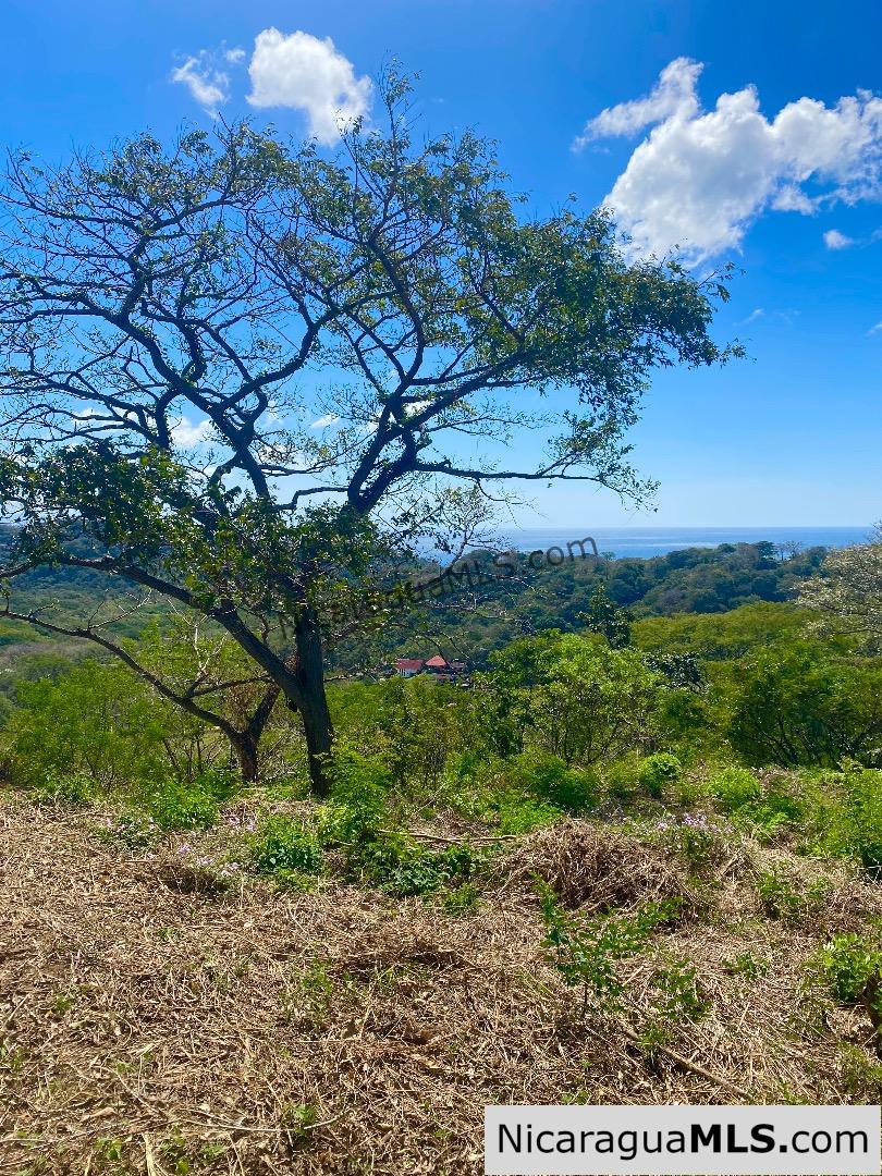 Vista Cinco Bahias lot 20 at Playa Maderas, north of San Juan del Sur - Image 13