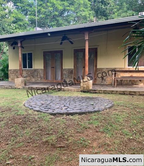 Bungalow Just Outside San Juan del Sur - Image 12