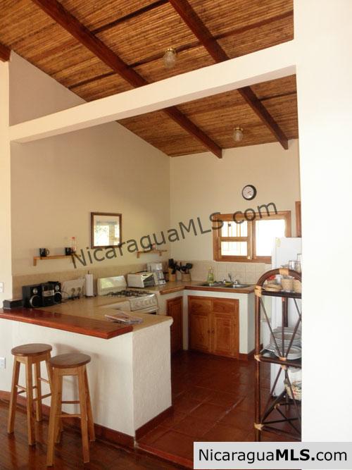Marsella Ocean View House - Image 5