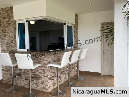 Luxurious House With Ocean View in San Juan Del Sur - Image 11