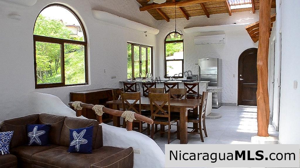 Las Villas Coral Villas for Long Term Rent in Pelican Eyes - Image 4