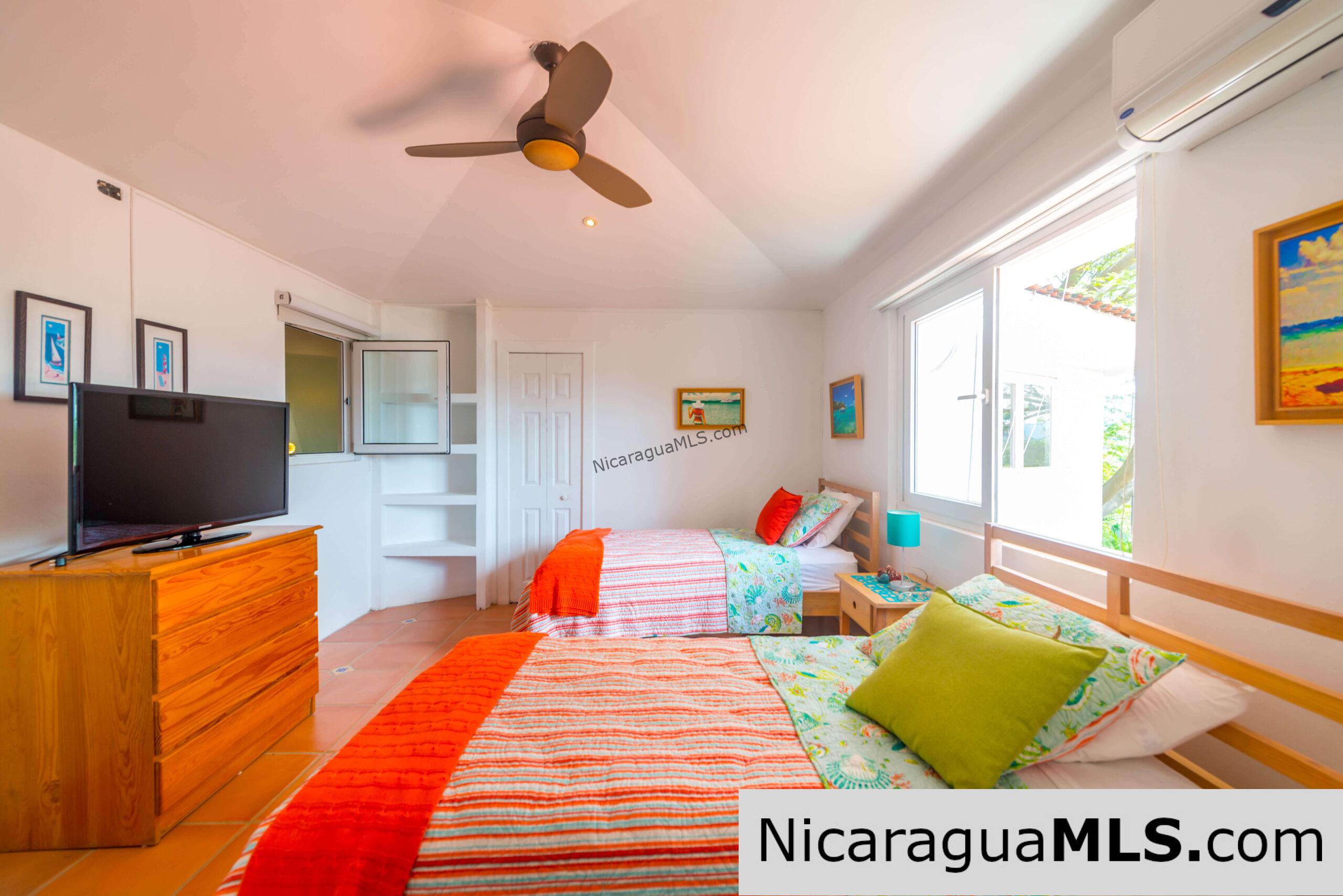 Beautiful home in La Talanguera - Image 17