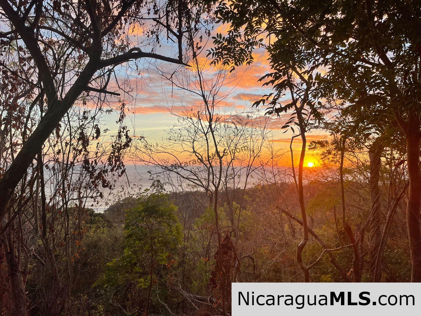 Lot #36 in Balcones de Majagual