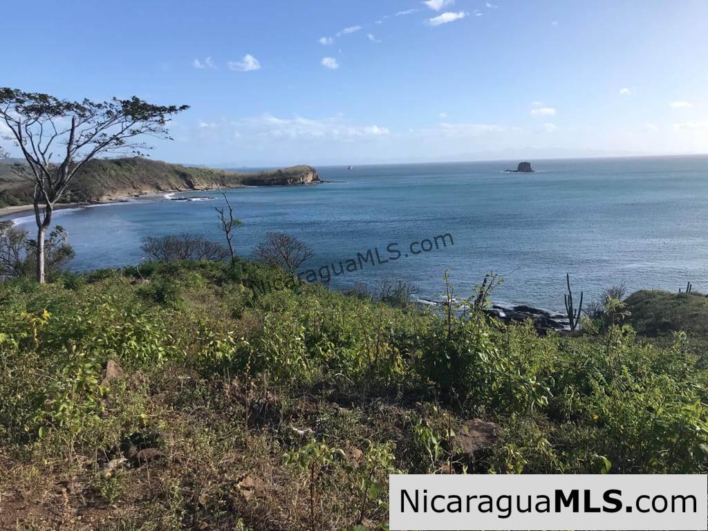 Beachfront lot in Remanso beach, San Juan del Sur-Nicaragua - Image 4
