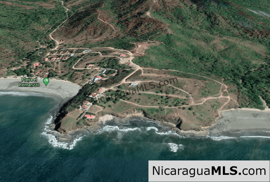Beachfront lot in Remanso beach, San Juan del Sur-Nicaragua - Image 2