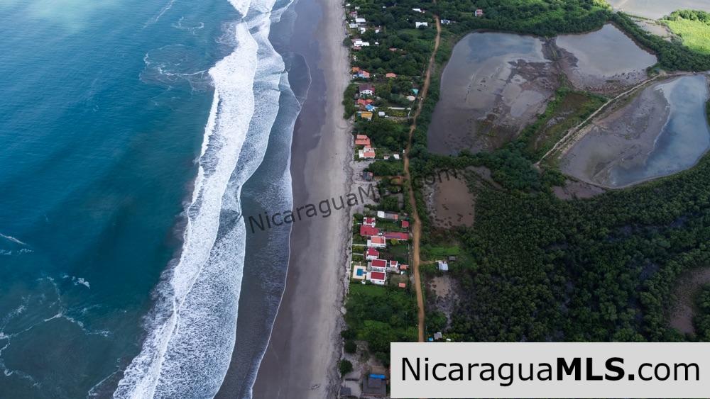 Beachfront Land at Playa Guasacate in Nicaragua - Image 9