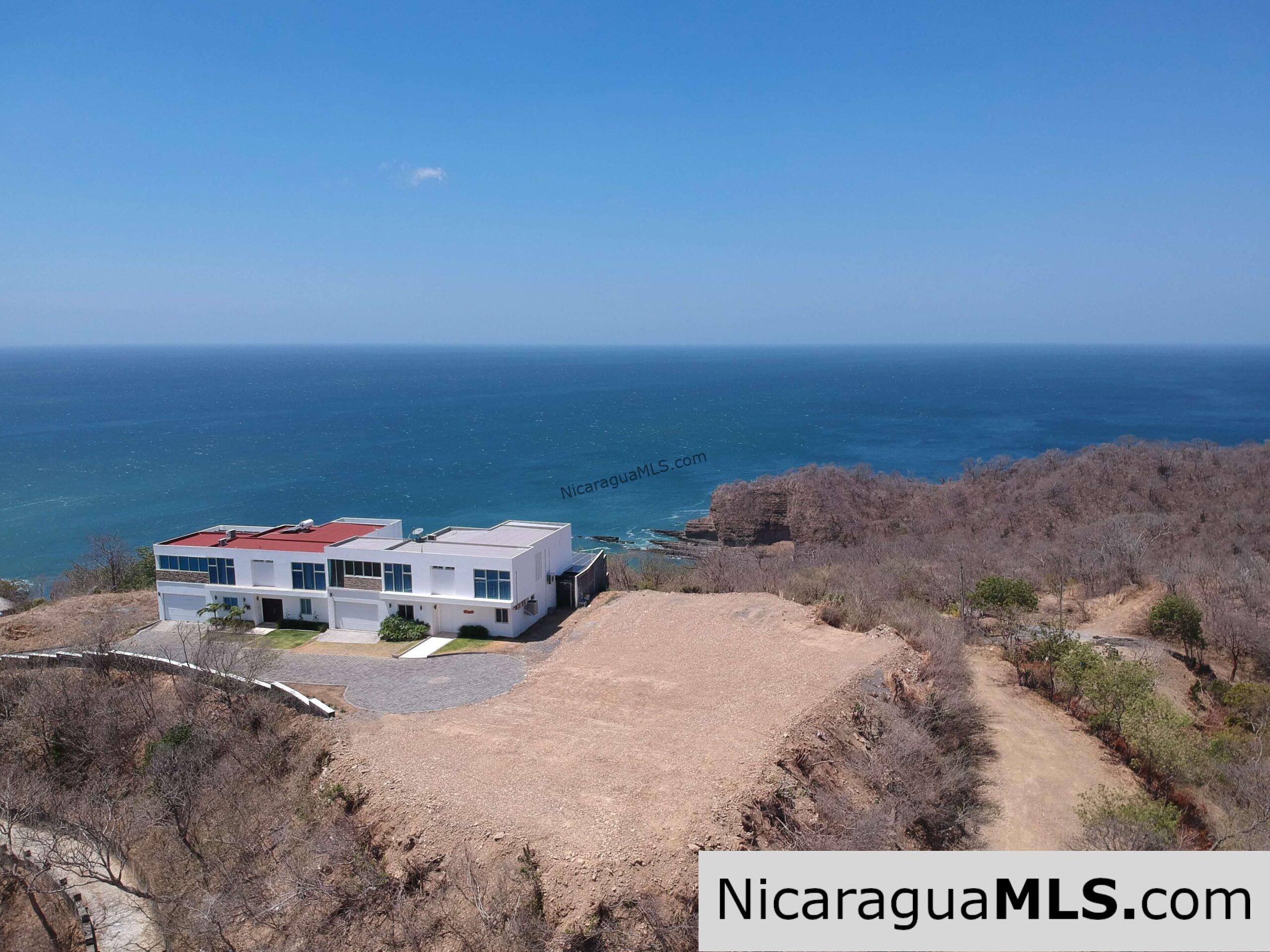 Penthouse Lots at Pacific Marlin - Image 8