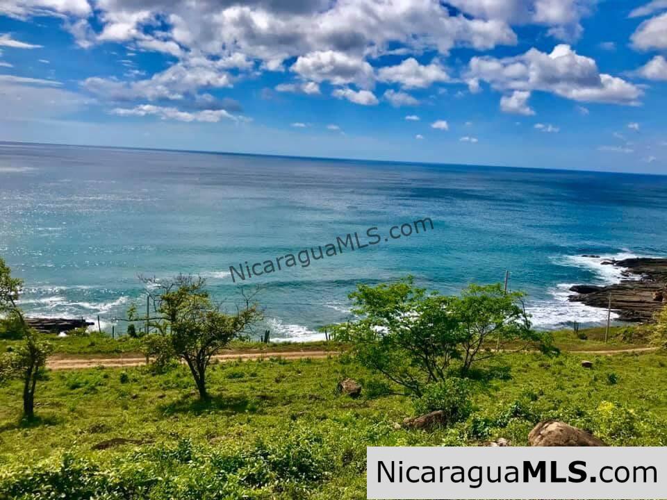 Premium Lots in Playa Remanso, San Juan del Sur - Image 8