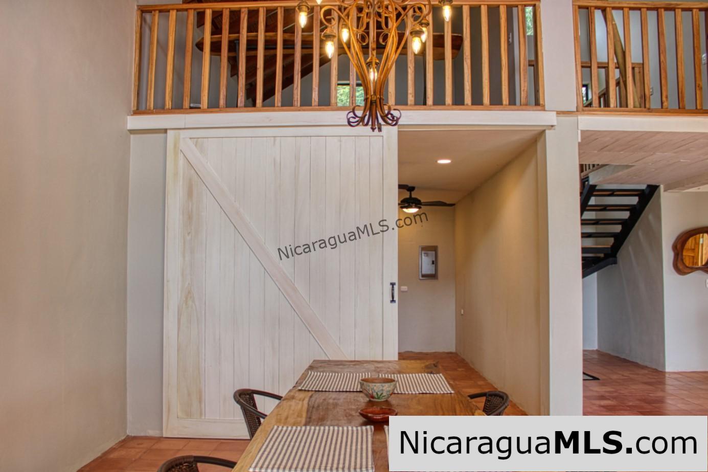 SOLD - Stunning Ocean Views Beautiful Move in Ready 3+bedroom - Image 10