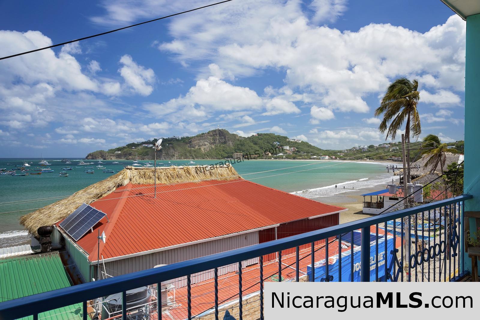 Beachfront 2 bedroom Condo in San Juan del Sur - Image 2