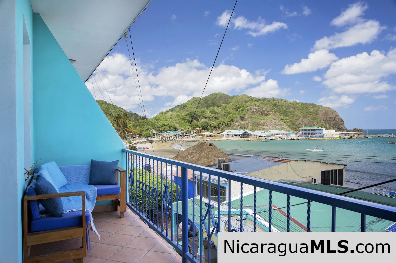 Beachfront 2 bedroom Condo in San Juan del Sur - Image 12