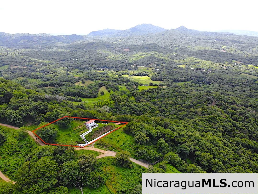 Ocean view studio overlooking Playa Maderas - Image 5