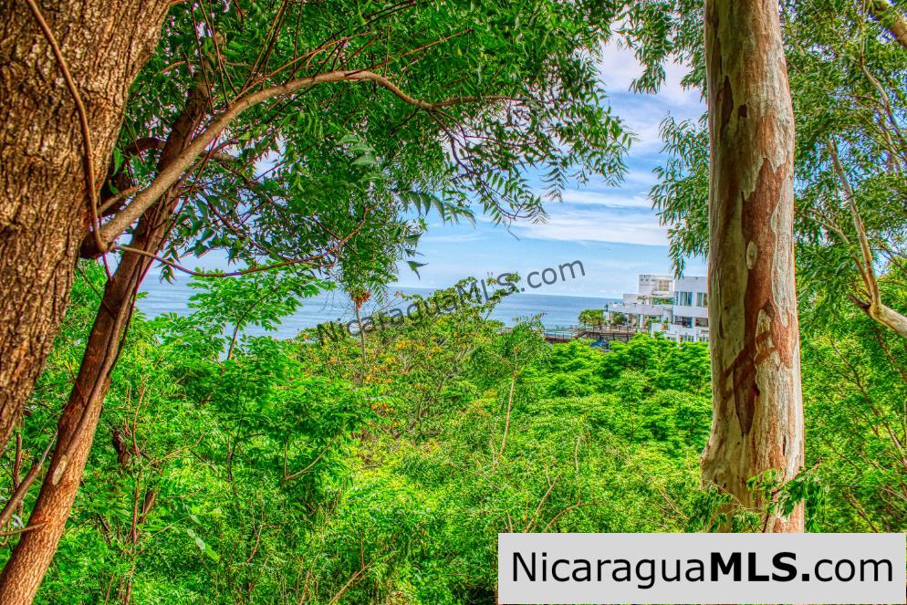 Lot 14 in Pacific Marlin San Juan del Sur - Image 2
